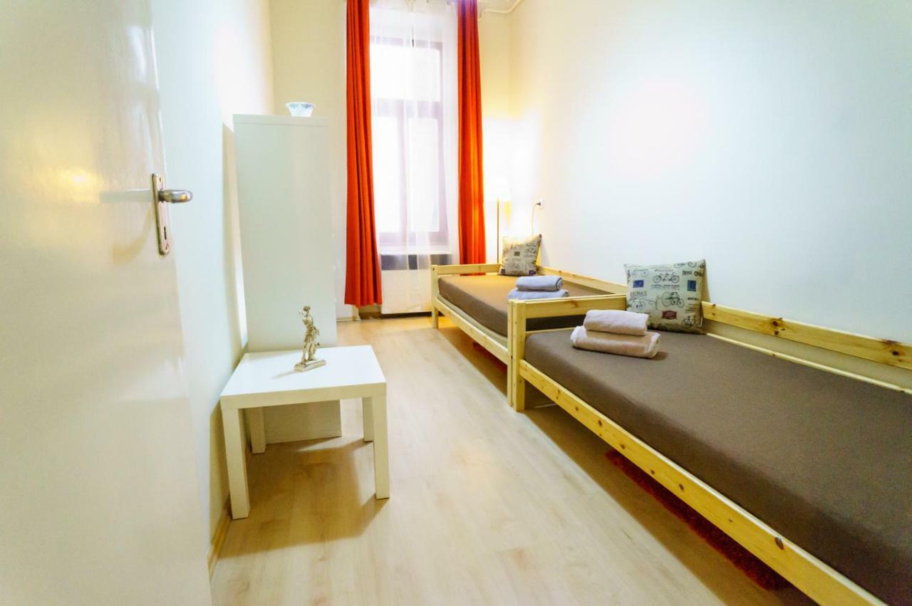 Budapest Kingdom Apartment Central & Car Parking On-Site & Aircon & Quiet & Family Friendly Esterno foto