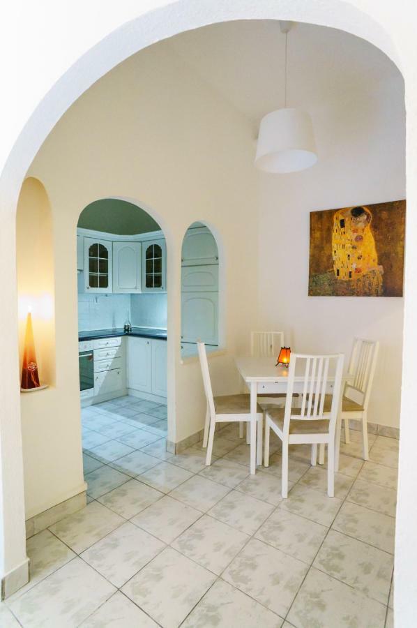 Budapest Kingdom Apartment Central & Car Parking On-Site & Aircon & Quiet & Family Friendly Esterno foto